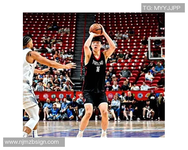 杨瀚森NBA季前赛首秀4分4板 开拓者不敌勇士