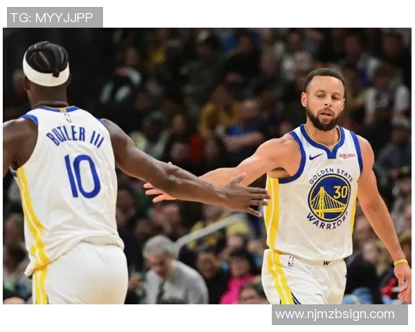 惨遭罚球绝杀，勇士3连败！巴特勒空砍31分，库里13中3仅15+9+7